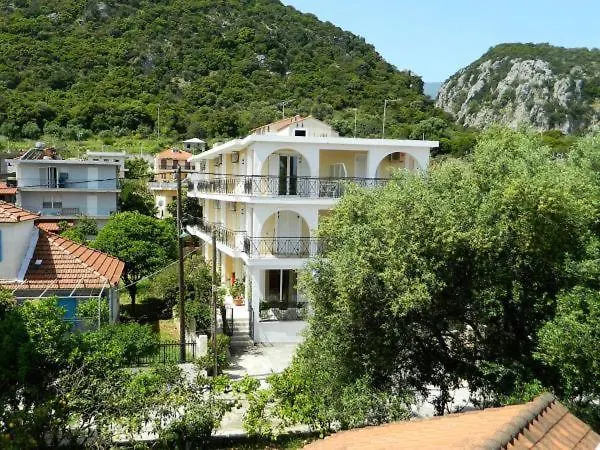 Aparthotel Ariston Apartments Poros  Grecia